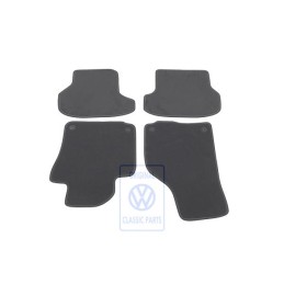VW Originale 1 Set Di Tappetini Nero Titanio/Puregrey - 5K7863011B CNI