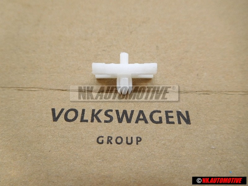 VW Classic Parts Graffetta - 321853139