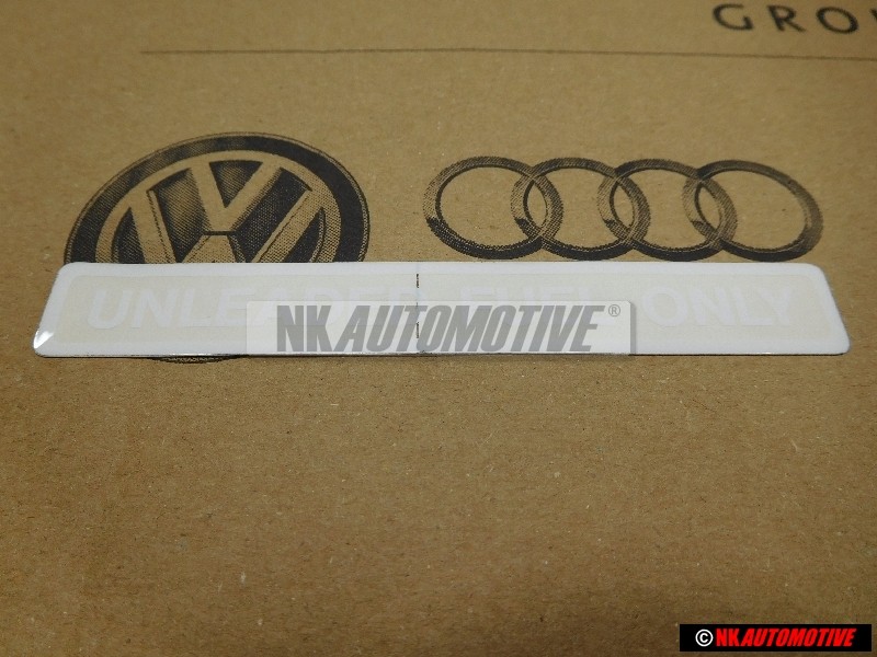 VW Originale Etichetta 'Unleaded Fuel Only' - 113000258