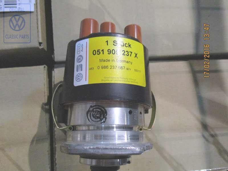 VW Originale Spinteroneno - 051905237 X