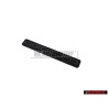 Audi Originale QUATTRO Cruscotto Logo Emblema Scritta Nero - 857853681A 01C