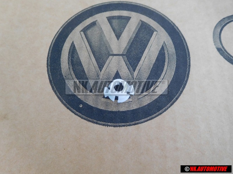 VW Classic Parts Dado Clip - 7L0945299